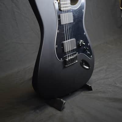 Fender Jim Root Artist Series Signature Stratocaster 2010 - Present - Flat Black image 4