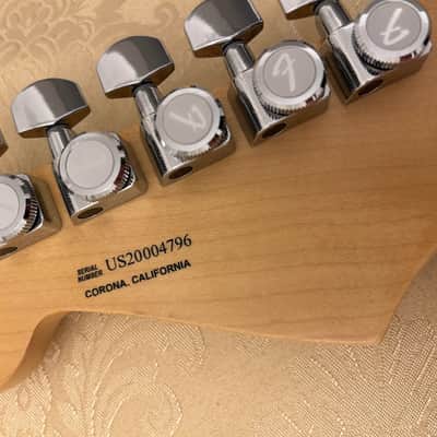 Fender USA Stratocaster Maple Neck, Stainless Steel Frets, Compound Radius, Locking Tuners image 7