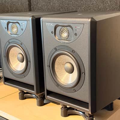 Focal Solo6 (Pair) ST6 2025 - Black image 3