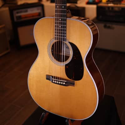 Martin 000E Retro Plus Series Acoustic-Electric Guitar Natural Spruce/Granadillo 1944 image 5