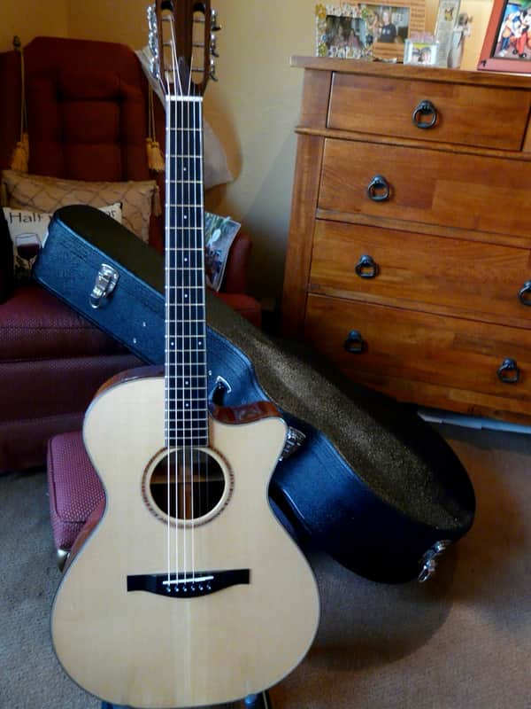 Eastman AC508CE Grand Concert 2011 w/Slotted Headstock Engelmann Spruce, Mahogany B & S  w/case image 1