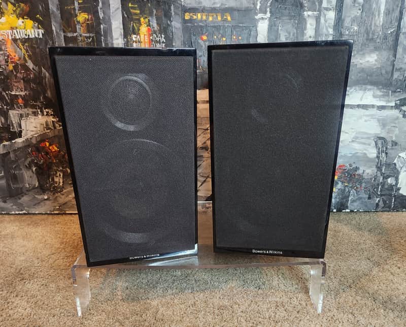 Bowers & Wilkins SpeakersBowers & Wilkins CM1 S2 are premium 2-way compact bookshelf speakers 90s - Piano black image 1