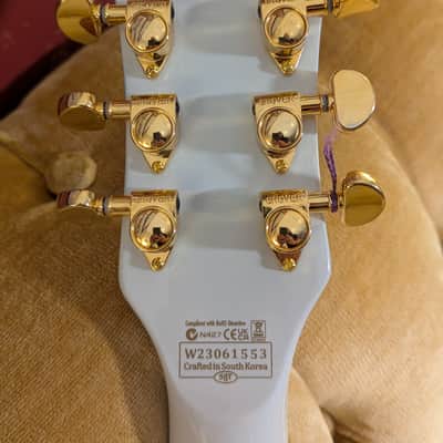 Schecter Robin Zander Signature Corsair 2024 - Vintage White image 9