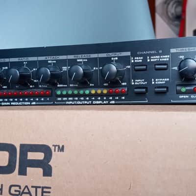 Alesis 3630 Dual-Channel Compressor / Limiter with Gate 1990s - Black image 4