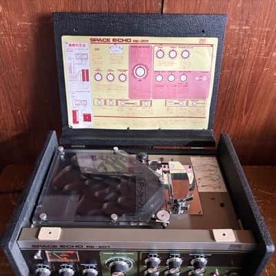 Roland RE-201 Space Echo Vintage Tape-Echo machine image 5