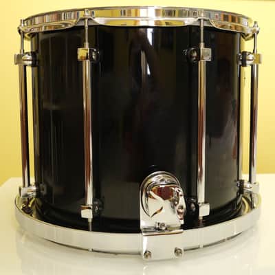Premier Signia 15" tom • Ebony Gloss black finish • floor tom use image 3