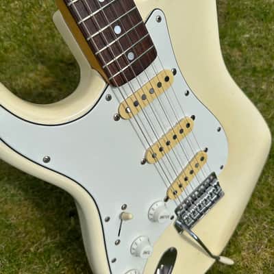 ‘85 Fender MIJ Strat Jimi Hendrix Lefty To Righty Conversion Olympic White Rosewood image 18