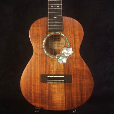 Handmade Thin Body Tenor Ukulele, Solid Hawaiian Koa, Hibiscus Soundhole, Inlay, Soft-bag Bruce Wei UG17-3061 image 1