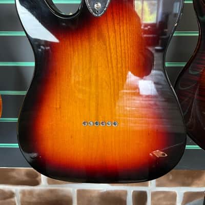 Fender FSR American Vintage '72 Tele Thinline 3-Colour Sunburst 2014 Electric Guitar image 14