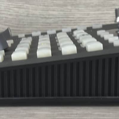 Icon Platform Nano image 13