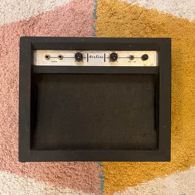 Airline Montgomery Ward 62-9012a 1960’s tube guitar amp! image 1