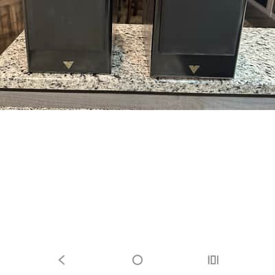 Vienna Acoustics  Haydn's (pair) bookshelf speakers image 1