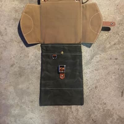 Tackle Waxed Canvas Compact Drum Stick Bag Forrest Green image 2