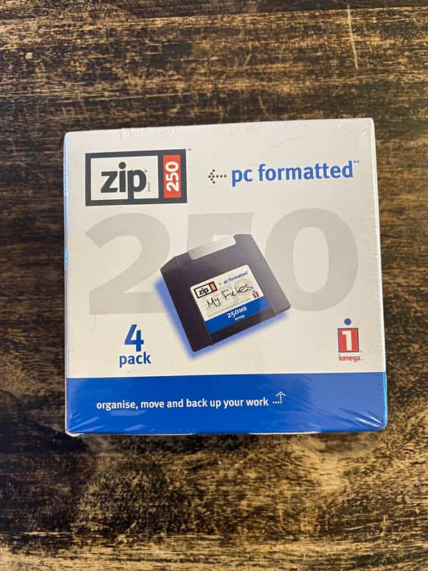 4x Iomega ZIP Disk 250MB in sealed box image 1