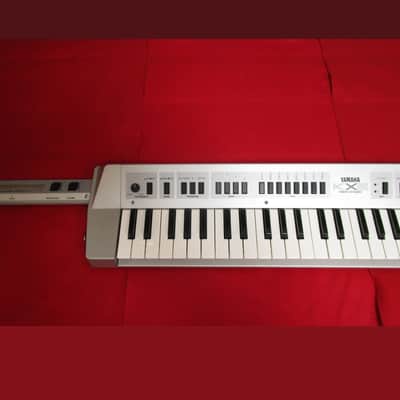 Yamaha KX5 KX-5 Keytar MIDI Controller shoulder keyboard TESTED w/case #23 image 3