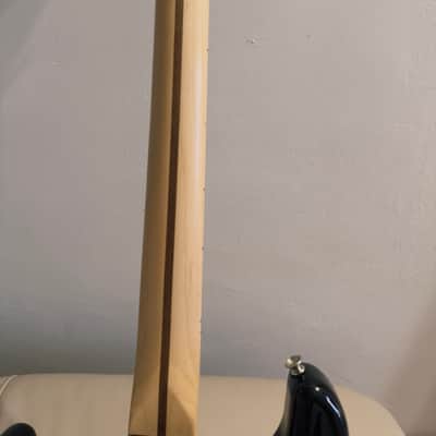 Fender American Performer Stratocaster HSS with Maple Fretboard 2018 - Present - Black image 11
