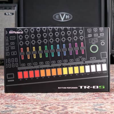 Roland TR-8S Rhythm Performer Drum Machine image 14