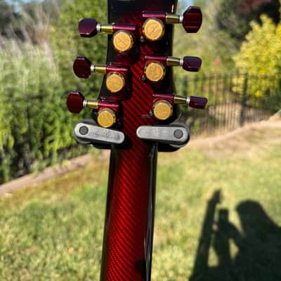 Emerald x30 2020s - sunburst red to black image 5