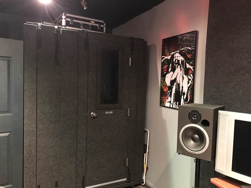 WhisperRoom SE 2000 Series image 1