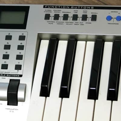 Evolution MK-425C MIDI controller image 5