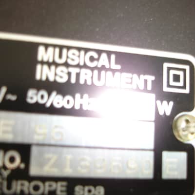 Roland E-96 61-key Synthesizer Keyboard image 18