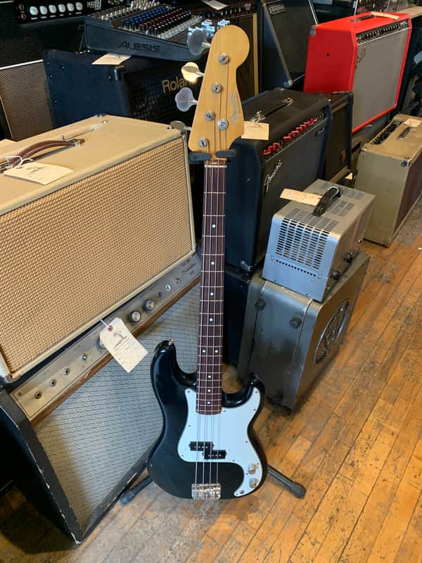 Fender PB-62 Precision Bass Reissue MIJ | Reverb Canada