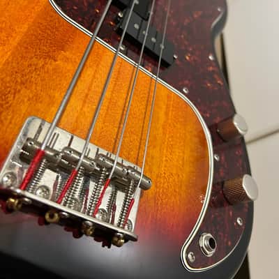 Squier Classic Vibe Precision 60 image 2