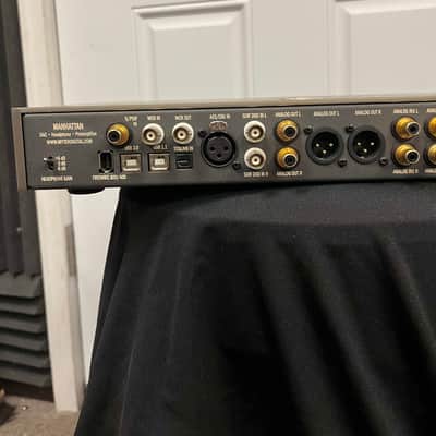 Mytek Digital Manhattan Bridge DAC Analog to Digital Audio Converter Headphone Amp Microphone Preamp Rack image 4