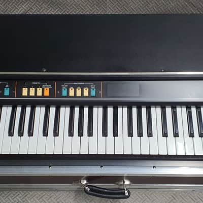 Roland VK-1 ✅ Legendary 70s Transistor Combo Organ ✅ Authentic Warm Analog Drawbars ✅ Fully Checked & Cleaned ✅ Built-in Rotating Speaker Simulator ✅ Worldwide Shipping - Roland VK1 image 11