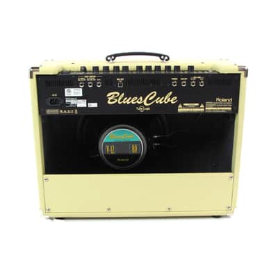 Roland Blues Cube Artist image 3