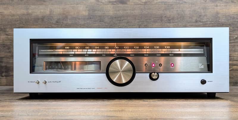 Luxman T-88V AM/ FM Tuner/ Near Mint Condition/ 1979 Japan/ Fully