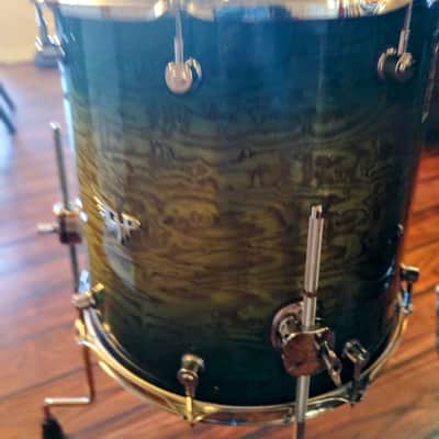 5 Piece Hendrix Drums Custom Walnut Tamo Ash Exotic Drum Kit image 9
