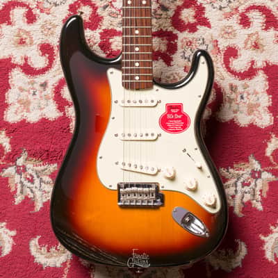 Fender Classic Player '60s Stratocaster - 3-Color Sunburst #MZ7017045 Second Hand image 1