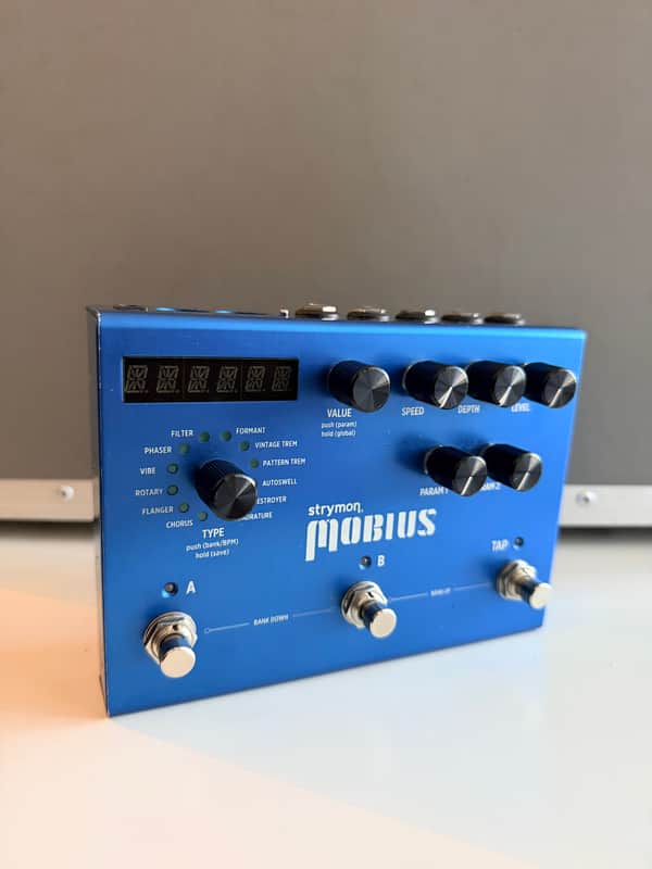 Strymon Mobius