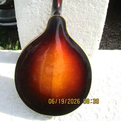 Gibson A-50 Mandolin, 1944, Sunburst, Maple Back & Sides, Case image 12