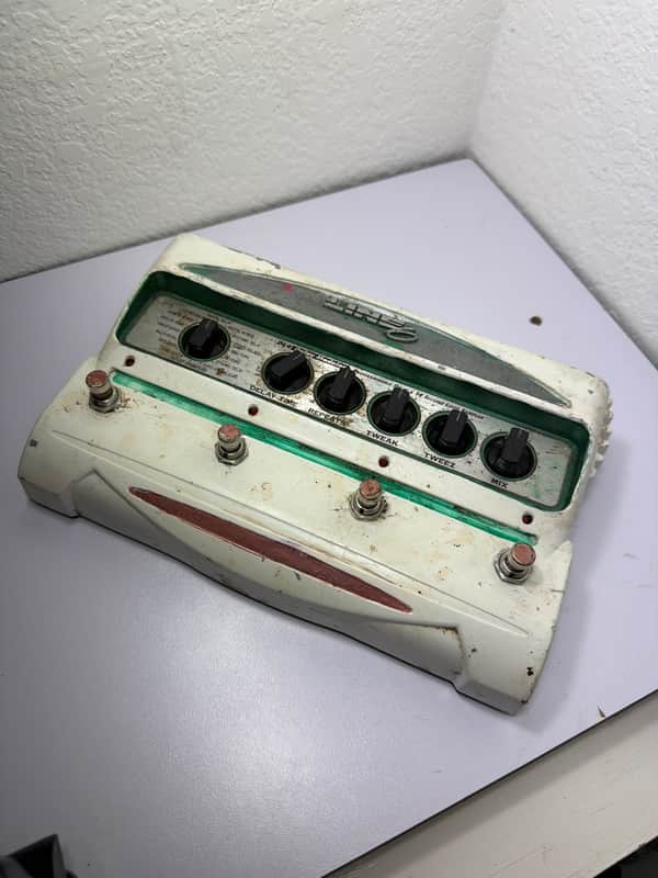 Line 6 DL4 Delay Modeler 1999 - 2021 - Green image 1
