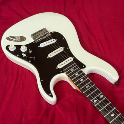 Carvin Bolt SSS Hard Tail - Custom Shop Strat Killer - Made in USA - Alpine White - Free Pro Setup - Stainless Steel Frets image 3
