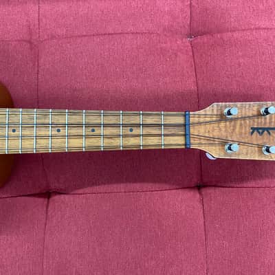 Kamaka Curly Hawaiian Koa & Mahogany Concert Ukulele image 4