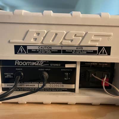 Bose Roommate Stereo - Powered - White image 4