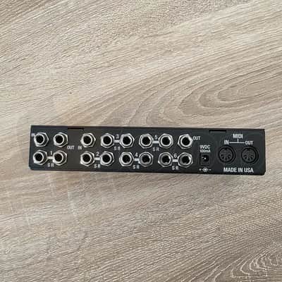 Voodoo Lab HEX MIDI Controlled Audio Loop Switcher image 4