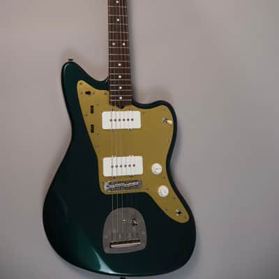 Brown Bear Guitars Jazzmaster British Racing green with Descendant bridge/vibrato image 19