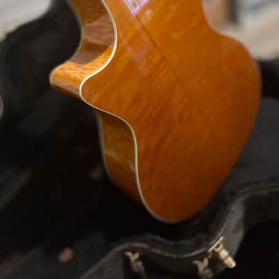 Taylor 614-CE Grand Auditorium with stereo Fishman-Maple image 7