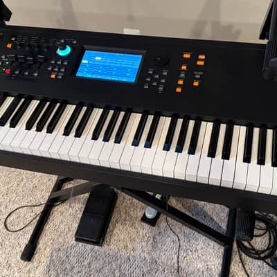 Yamaha MODX 88-Key 16-Voice Synthesizer- Black image 3