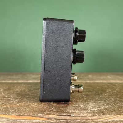 Keeley Dark Side Workstation V2 with Effect Order Switch 2016 - Present - Black image 4
