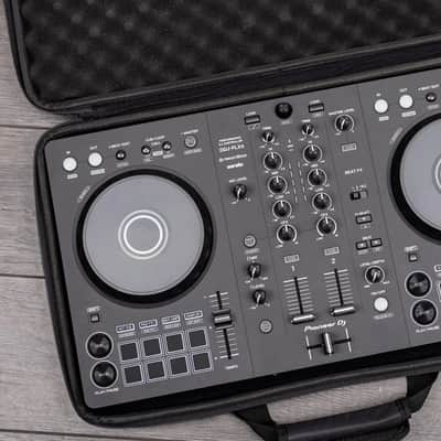 Pioneer DJ DDJ-FLX4-W 2-Channel DJ Controller (White) with Headliner HL12017 Pro-Fit EVA Carry Case image 18