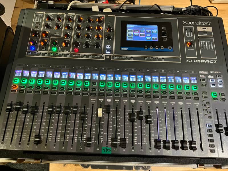 Soundcraft Si Impact 32-Channel Digital Mixer 2010s - Black image 1