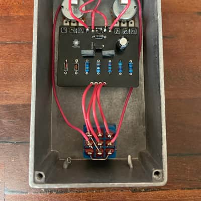 Alchemy Audio Greer Green Giant Fuzz Guitar Effects Pedal image 3