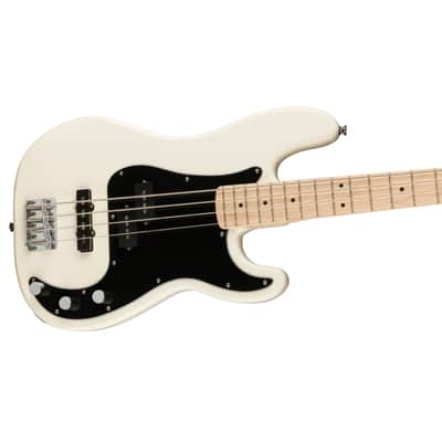 Squier Affinity Series Precision Bass Guitar image 4