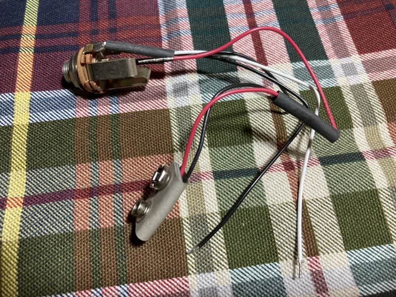Genuine NOS EMG Battery Clip & Switchcraft Output Jack for Guitar/Bass, Soldered image 1