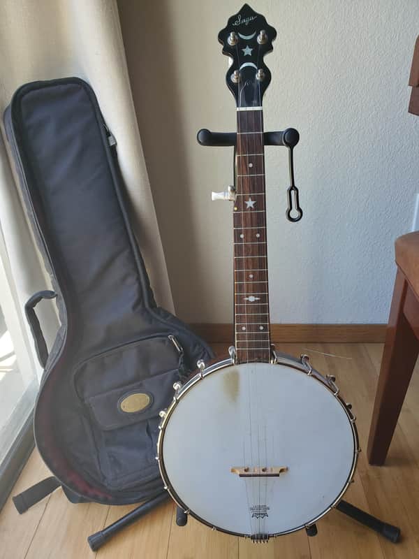 Saga 5-string Banjo with bag/strings image 1